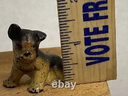 CAST IRON Souvenir Dog FROM THE 1939 New Yorks WORLD'S FAIR With Original Label