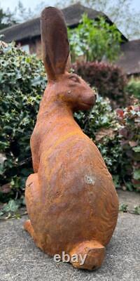 Cast Iron Seated Rabbit Outdoor Garden Statue Ornament 40cm High