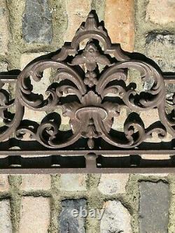 Cast Iron WindowithPot Guard