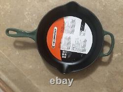 Le Creuset Signature Cast Iron 10.25 Inch Round Skillet Artichaut NEW