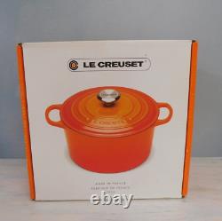 Le Creuset Signature Cast Iron 5.25 Quart Deep Oven, Blanc Shiny White NEW