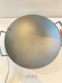 NEW in Box Vintage Le Creuset Wok #36 Retro Blue Cast Iron withGlass Lid 4.75qt