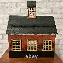 Three Hands Corp Collectible Cast Iron Stock Farm Barn New Without Box